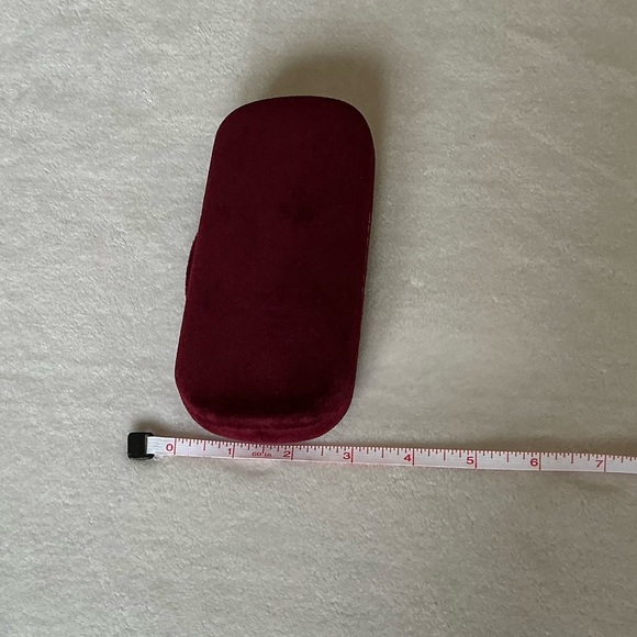 GUCCI VELVET SUNGLASSES CASE - Picture 7 of 10
